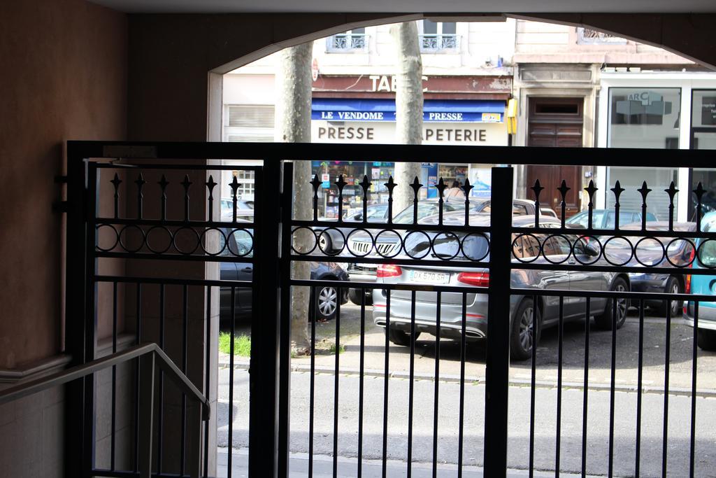 Le 6ème côté Foch Lião Exterior foto
